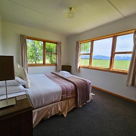 The House Villa Twizel Eksteriør billede